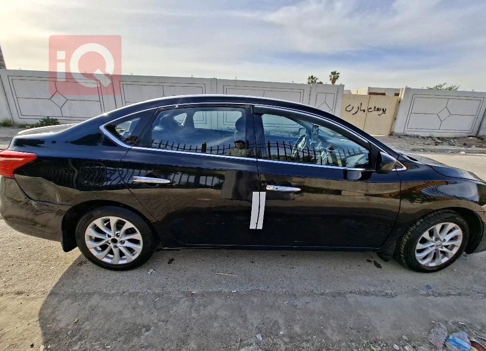 نيسان سنترا